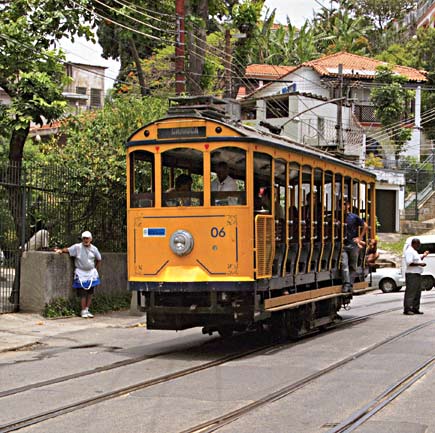 disabled travel wheelchair rio streetcar